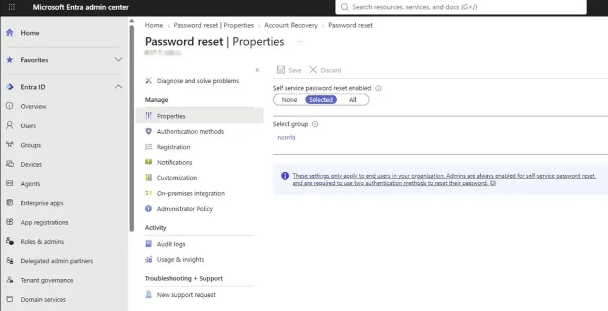Свойства за нулиране на парола в Entra admin center, показващи SSPR, ограничен до избрана група с бележка за администраторска политика (източник: LevelBlue)